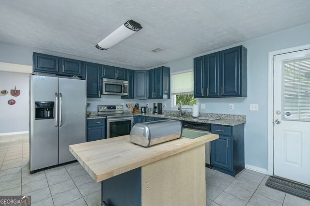 1328 Hidden Hills Parkway, Stone Mountain, GA 30088