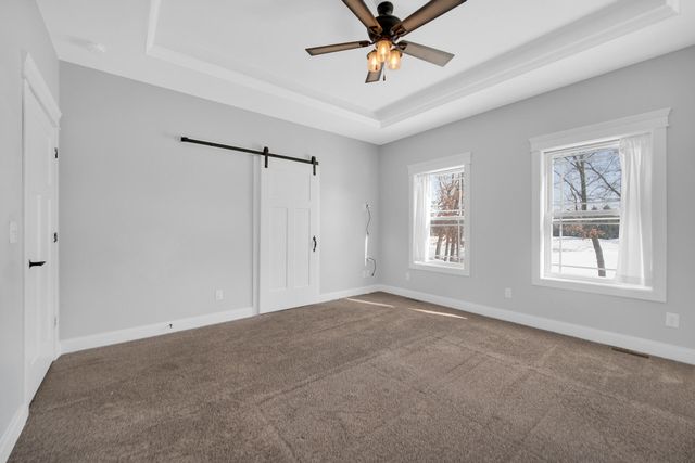 10427 N 600 W, Demotte, IN 46310