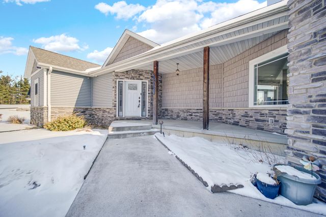 10427 N 600 W, Demotte, IN 46310