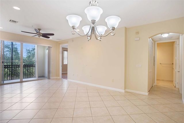 2900 NW 125th Ave 3-315, Sunrise, FL 33323