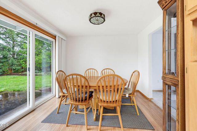 295 Wren Court, Medford, OR 97501