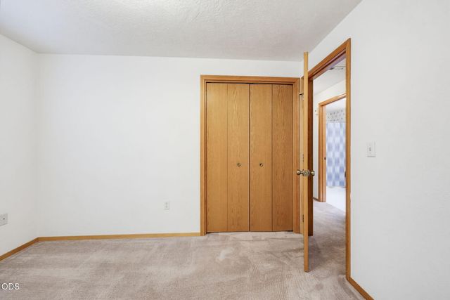 295 Wren Court, Medford, OR 97501