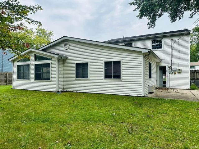 4031 Hedwig Drive, Fort Wayne, IN 46815