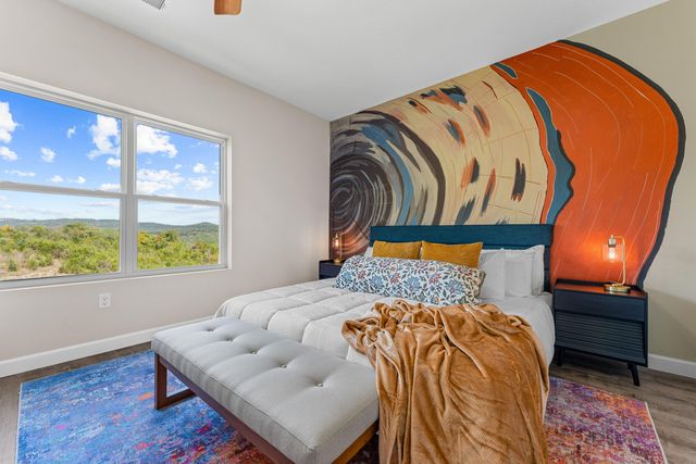 3010 N Vineyards Terrace 4, Branson, MO 65616