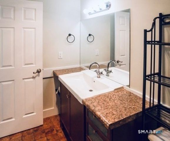 49 Day Street APT 404, Norwalk, CT 06854