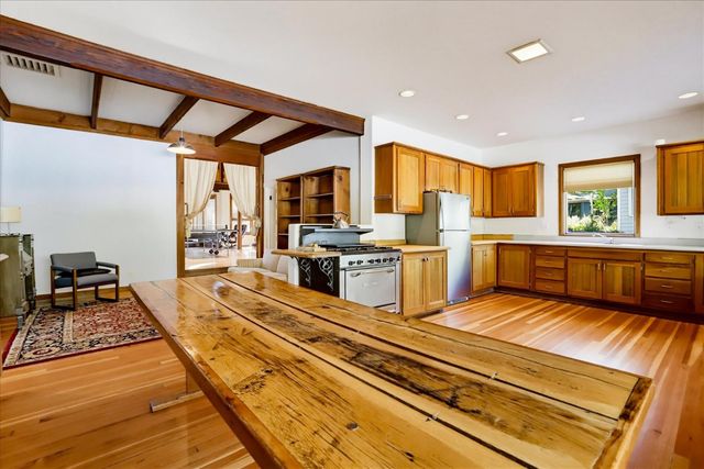 437 Zion St, Nevada City, CA 95959