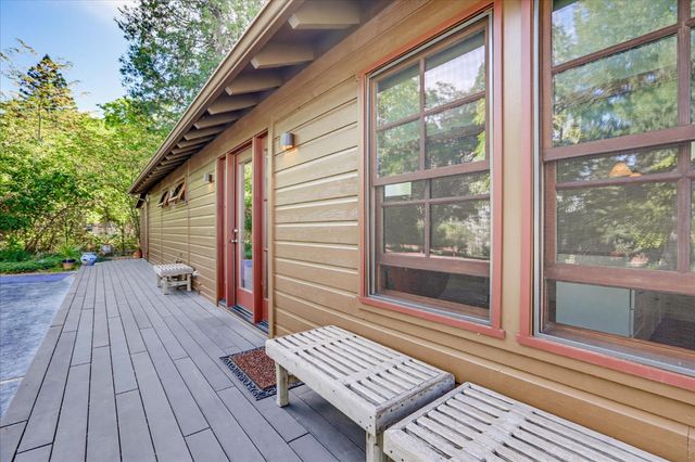 437 Zion St, Nevada City, CA 95959