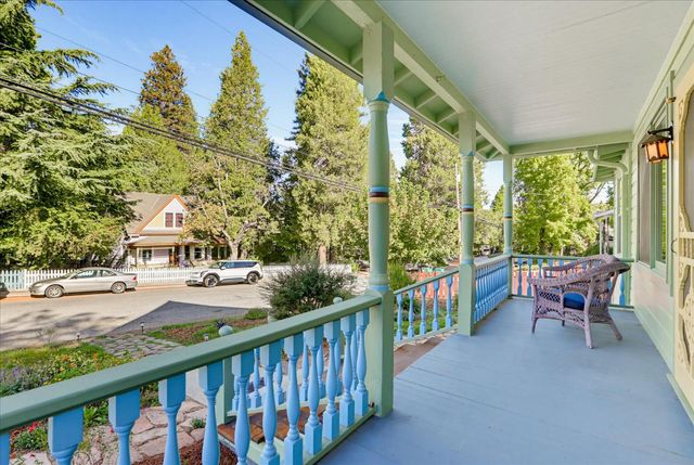 437 Zion St, Nevada City, CA 95959