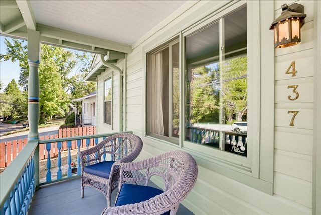 437 Zion St, Nevada City, CA 95959