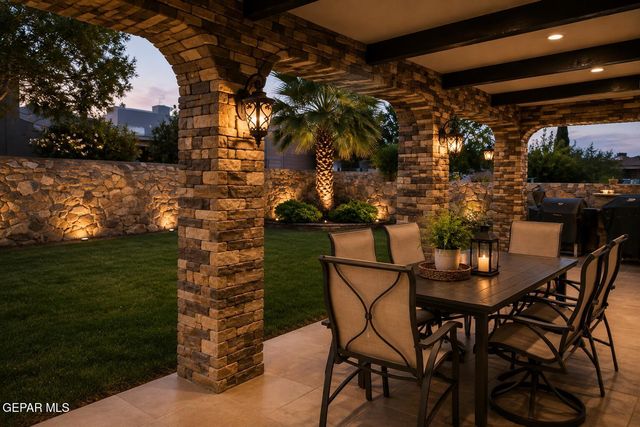 1460 PIONEER RIDGE Drive, El Paso, TX 79912