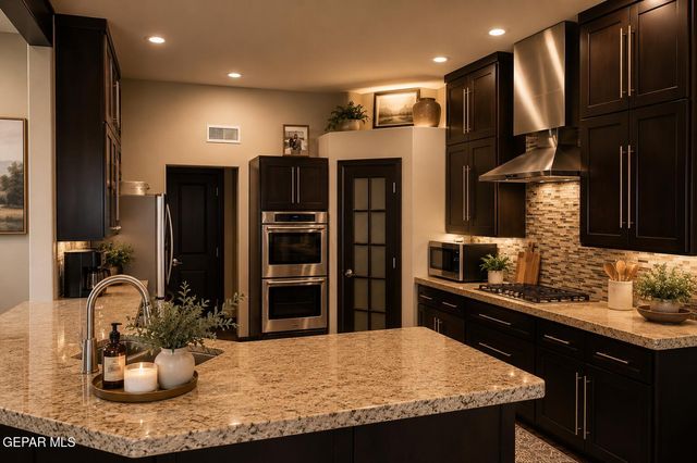 1460 PIONEER RIDGE Drive, El Paso, TX 79912