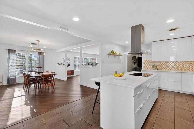 1039 LAKE GRACIE DRIVE, Eustis, FL 32726