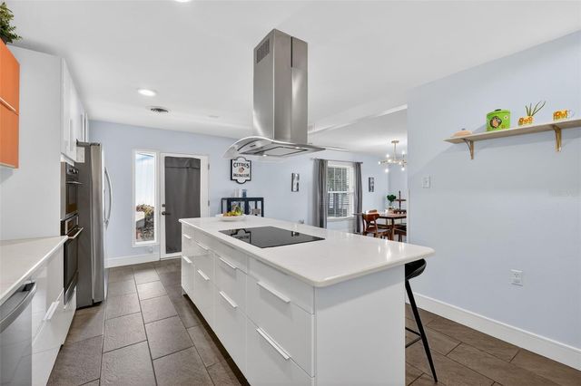 1039 LAKE GRACIE DRIVE, Eustis, FL 32726