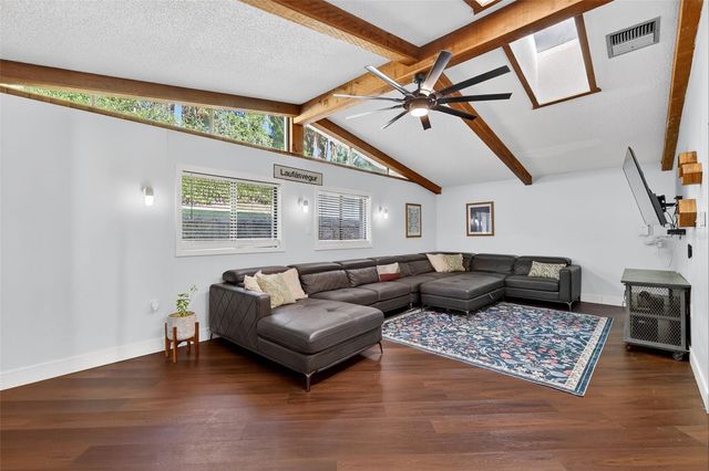 1039 LAKE GRACIE DRIVE, Eustis, FL 32726