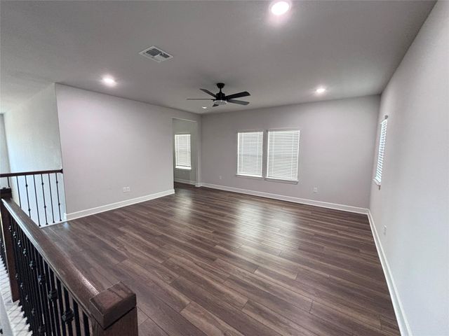713 Coppell CT, Leander, TX 78641
