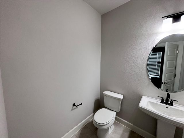713 Coppell CT, Leander, TX 78641