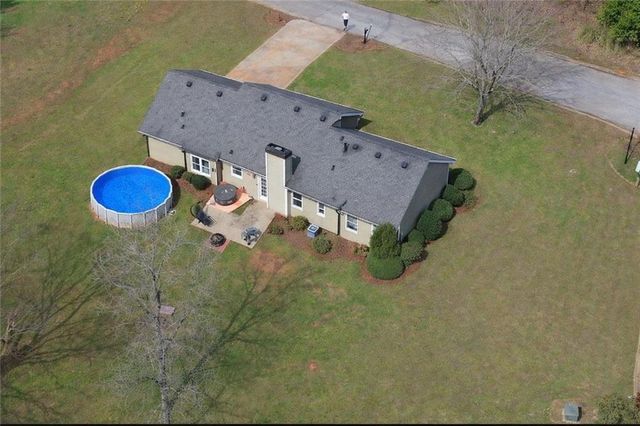 20 Buck Creek Drive, Covington, GA 30016