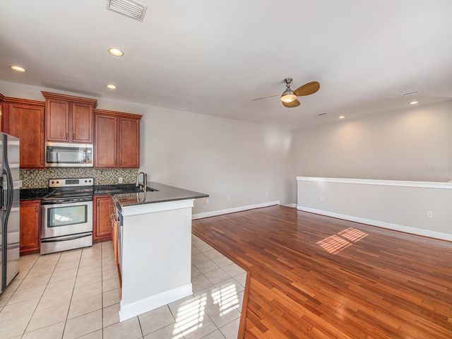6810 KISSIMMEE STREET S, Tampa, FL 33616