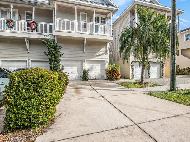 6810 KISSIMMEE STREET S, Tampa, FL 33616