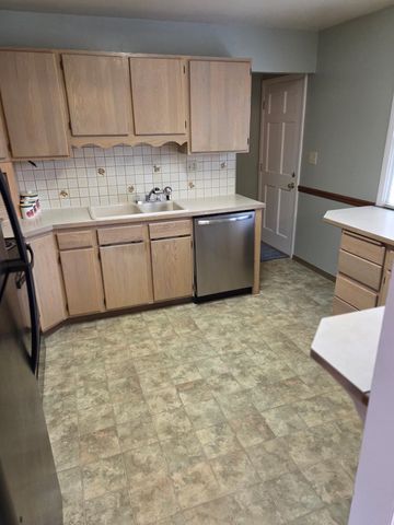 48 W 37TH Ave, Spokane, WA 99203