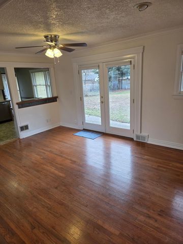 48 W 37TH Ave, Spokane, WA 99203