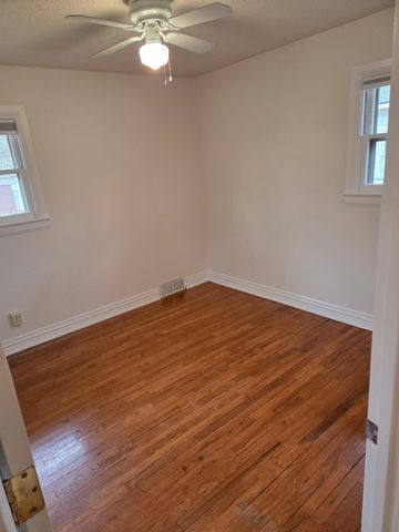 48 W 37TH Ave, Spokane, WA 99203