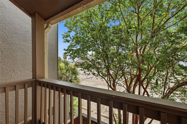 1907 Clipper Circle, Willis, TX 77318