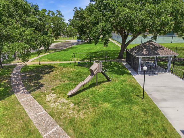 1907 Clipper Circle, Willis, TX 77318