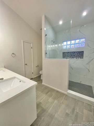 2934 oak leigh, San Antonio, TX 78232