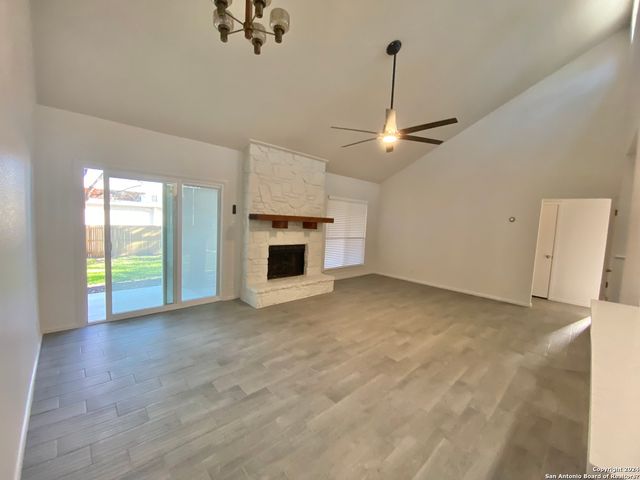 2934 oak leigh, San Antonio, TX 78232