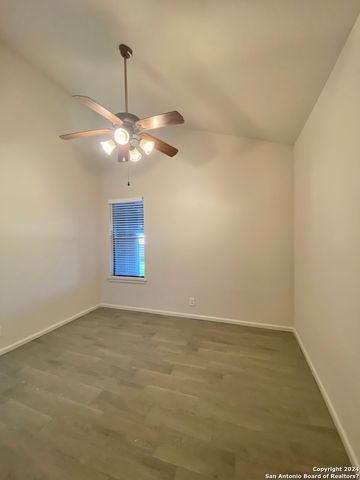 2934 oak leigh, San Antonio, TX 78232