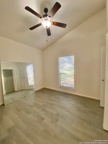 2934 oak leigh, San Antonio, TX 78232