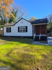 1060 CYPRESS Drive, Macon, GA 31204