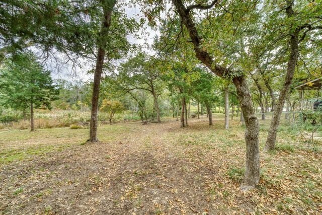 10232 Riley Green Road, Franklin, TX 77856