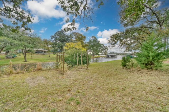 10232 Riley Green Road, Franklin, TX 77856