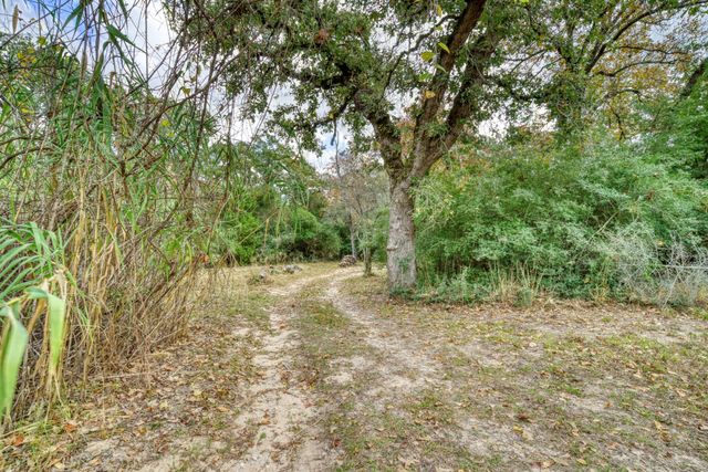 10232 Riley Green Road, Franklin, TX 77856