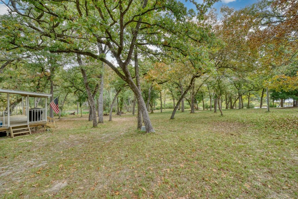 10232 Riley Green Road, Franklin, TX 77856