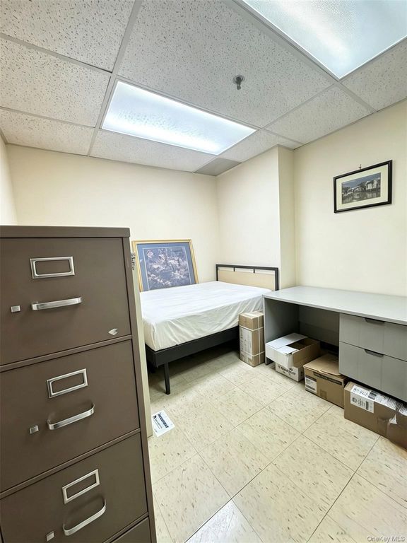 13347 Sanford Avenue 1G, Flushing, NY 11355 — photo 2