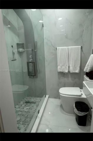 508 De Leon Dr, Miami Springs, FL 33166