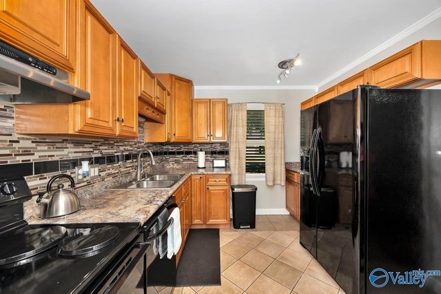 300 Autumn Lane, Madison, AL 35758