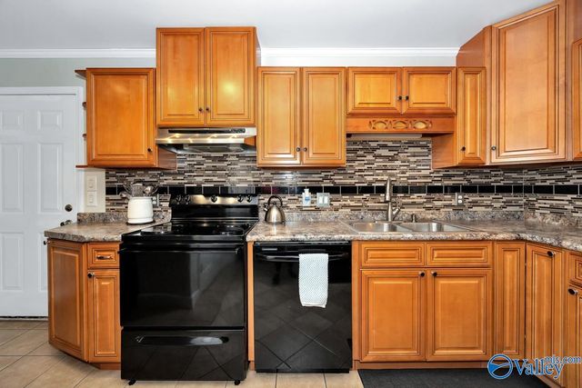 300 Autumn Lane, Madison, AL 35758