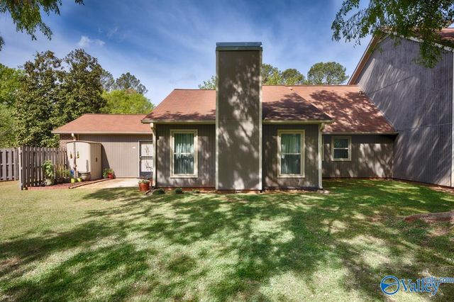 300 Autumn Lane, Madison, AL 35758