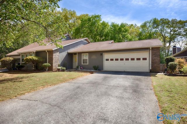 300 Autumn Lane, Madison, AL 35758