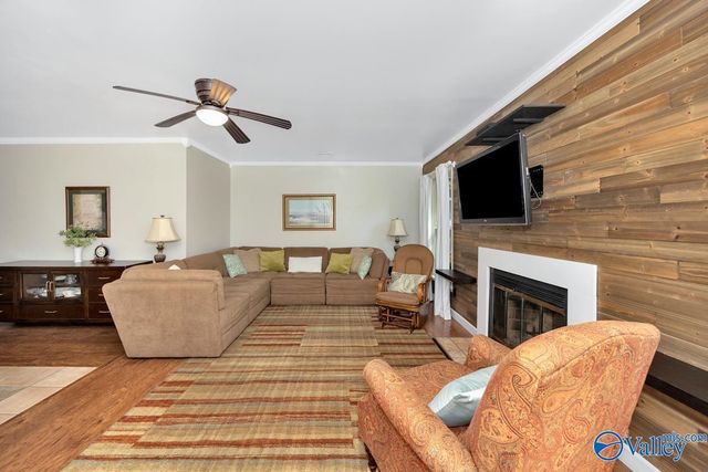 300 Autumn Lane, Madison, AL 35758