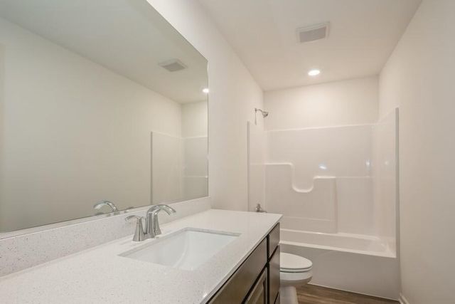 18655 Chatham Lane, Lowell, IN 46356