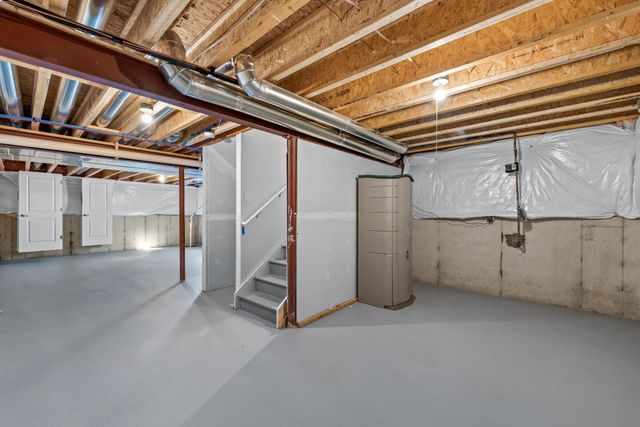 18655 Chatham Lane, Lowell, IN 46356