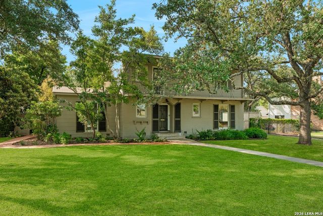 710 Wiltshire, Terrell Hills, TX 78209