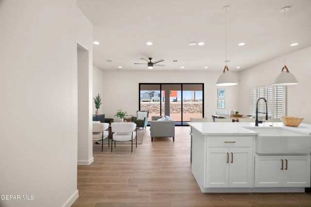 15036 Allegiance Avenue, El Paso, TX 79938