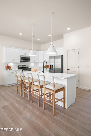 15036 Allegiance Avenue, El Paso, TX 79938