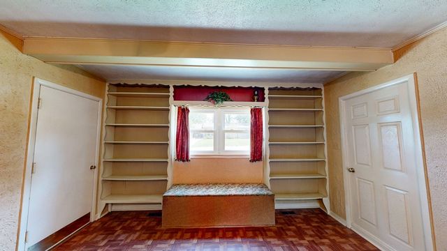 1515 Plaza Drive, Dothan, AL 36303
